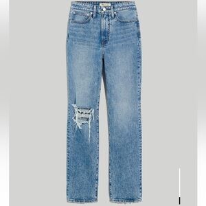 the curvy perfect vintage straight jean in kingsbury wash: ripped knee edition